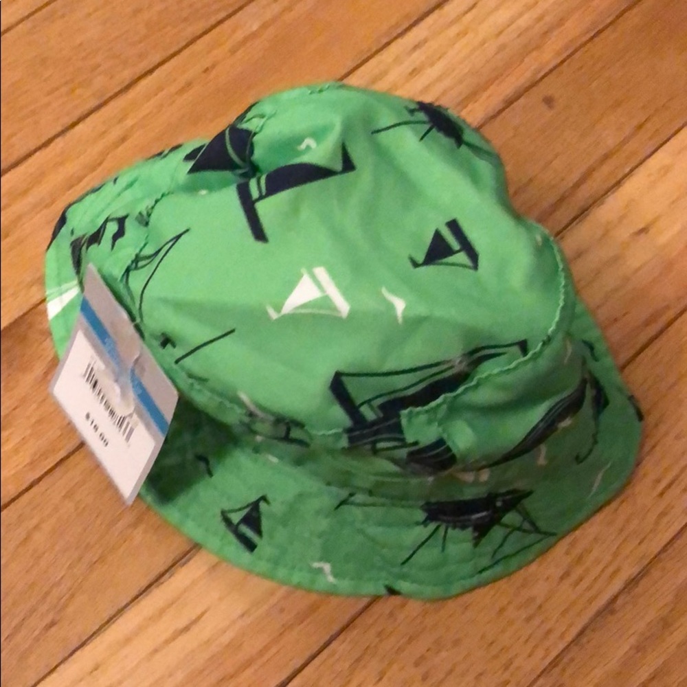 Reversible bucket hat - Picture 2 of 3
